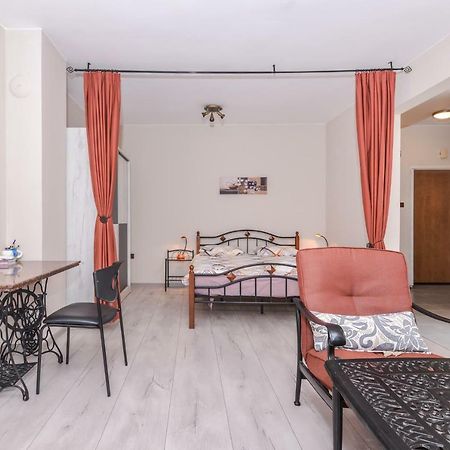Visit Sofia Macedonia Square Central Apartment By Flat Mаnager Esterno foto